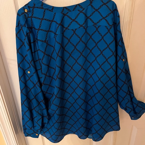 Charter Club - long sleeve button-down; Stylish; Size 3x - Picture 2 of 6